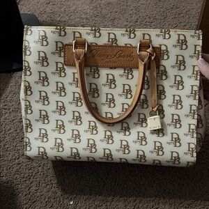 Dooney & Bourke Logo Print Tote in Cream and Tan